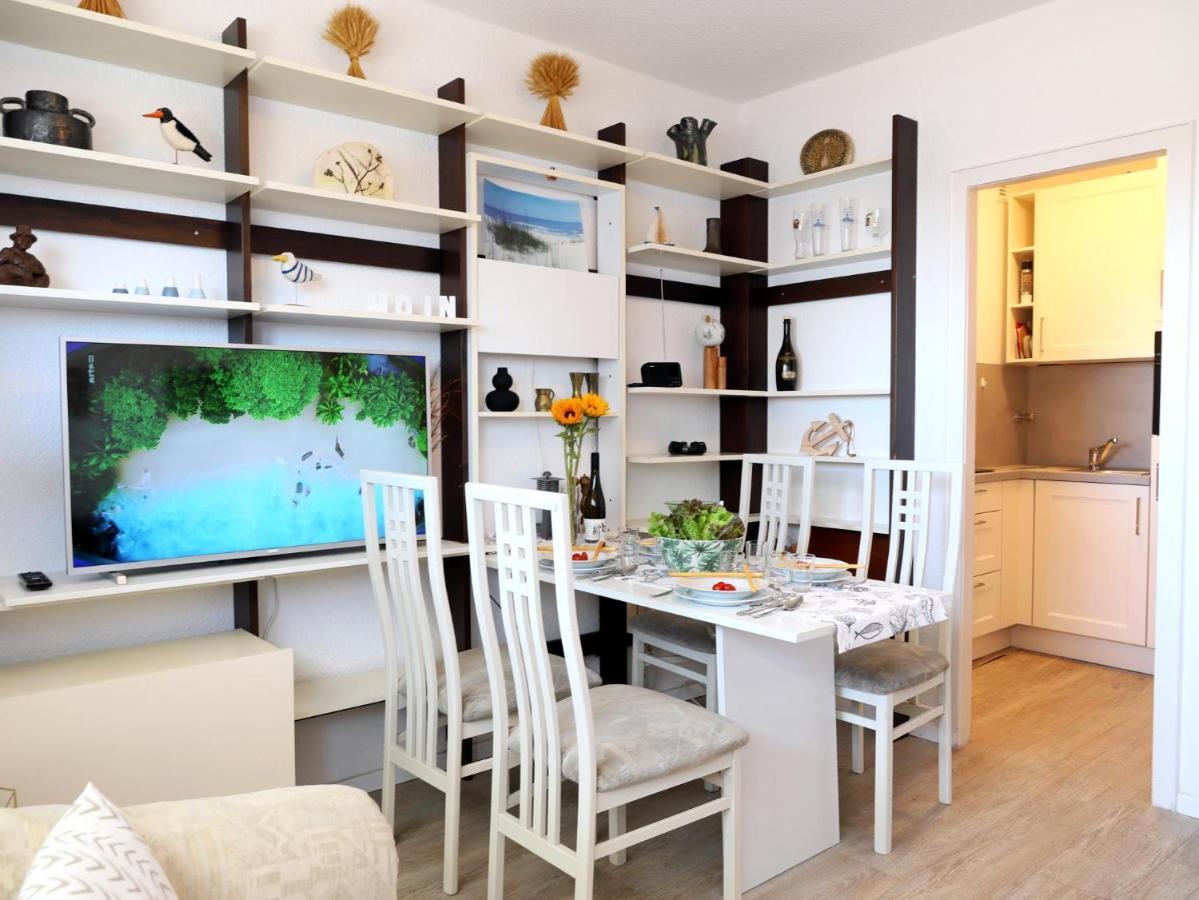 Einfaches 2-Zimmer-Appartement Mit Balkon. Вестерланд Экстерьер фото